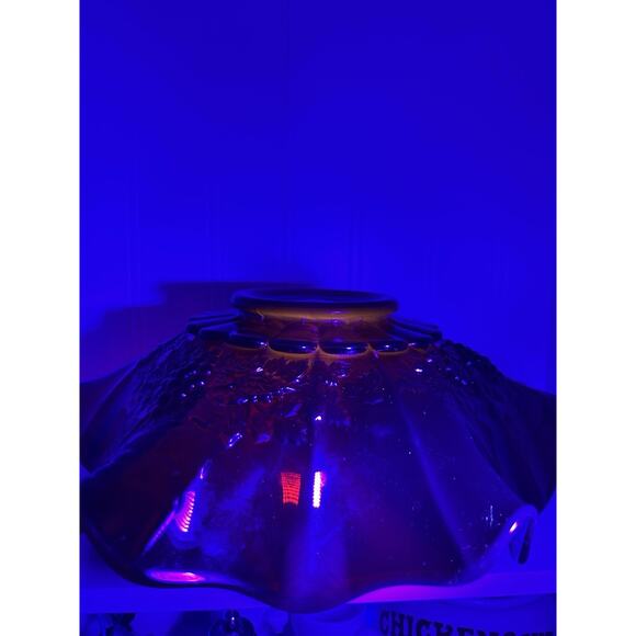 L G Wright 14” Ruby Round Serving Bowl Cadmium Paneled Grape Crimped Ruffle Glow - Picture 9 of 11